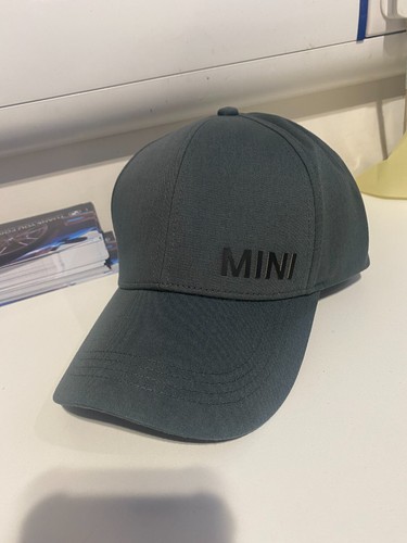 Mini two tone wordmark cap - two-tone,